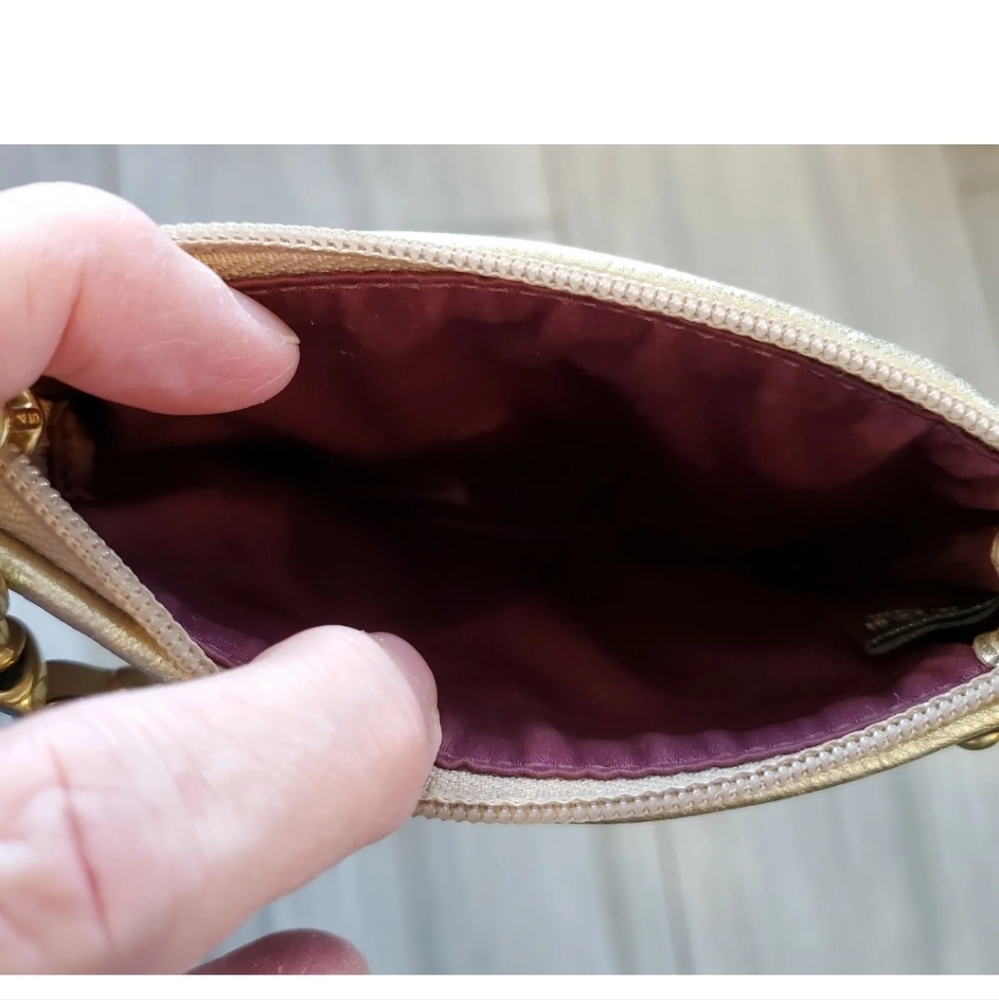 Coach wristlet - Picture 3 of 7
